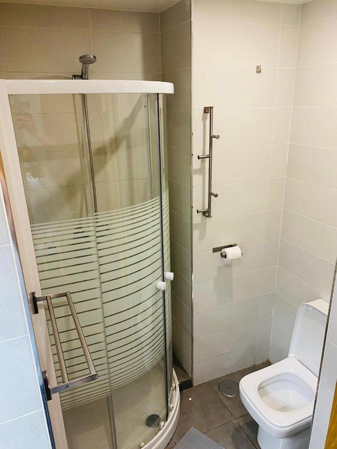 Cinque Terre Apartments Madrid Extérieur photo