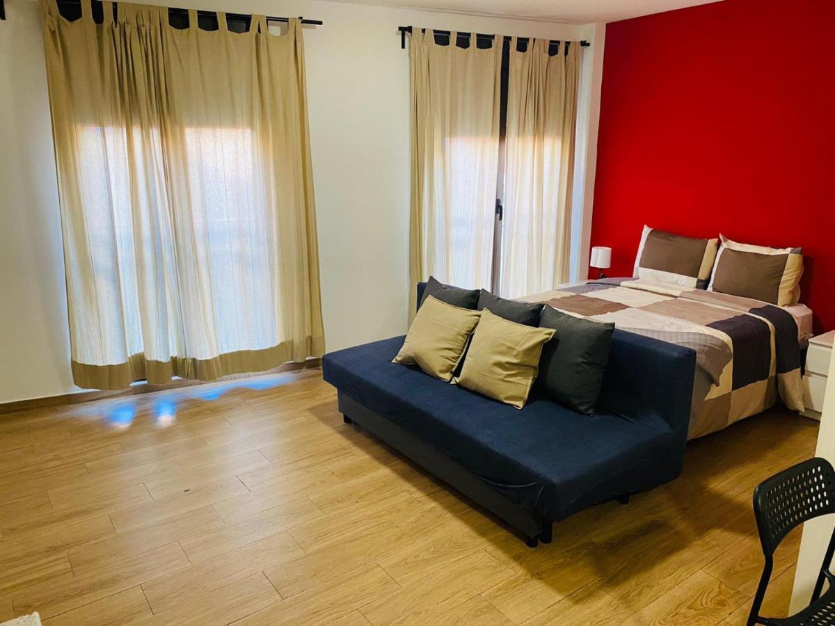 Cinque Terre Apartments Madrid Extérieur photo