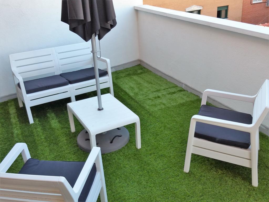 Cinque Terre Apartments Madrid Extérieur photo