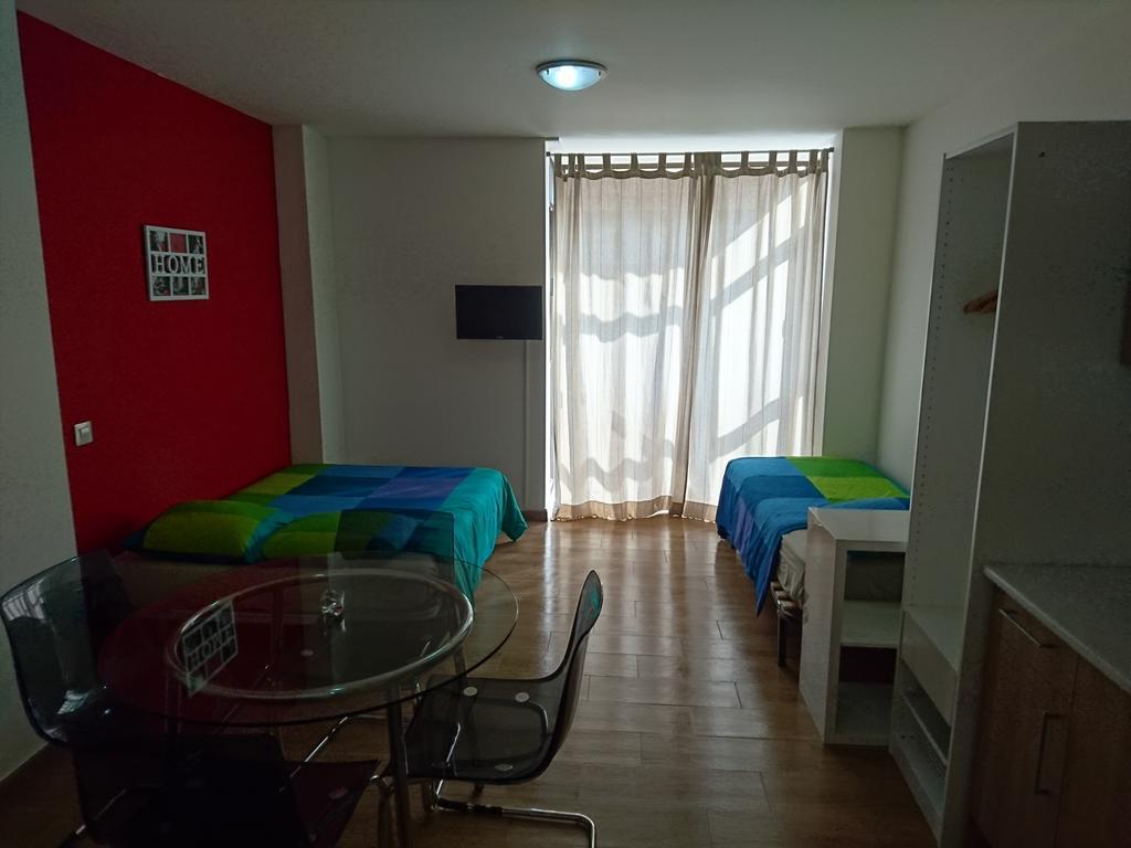 Cinque Terre Apartments Madrid Extérieur photo